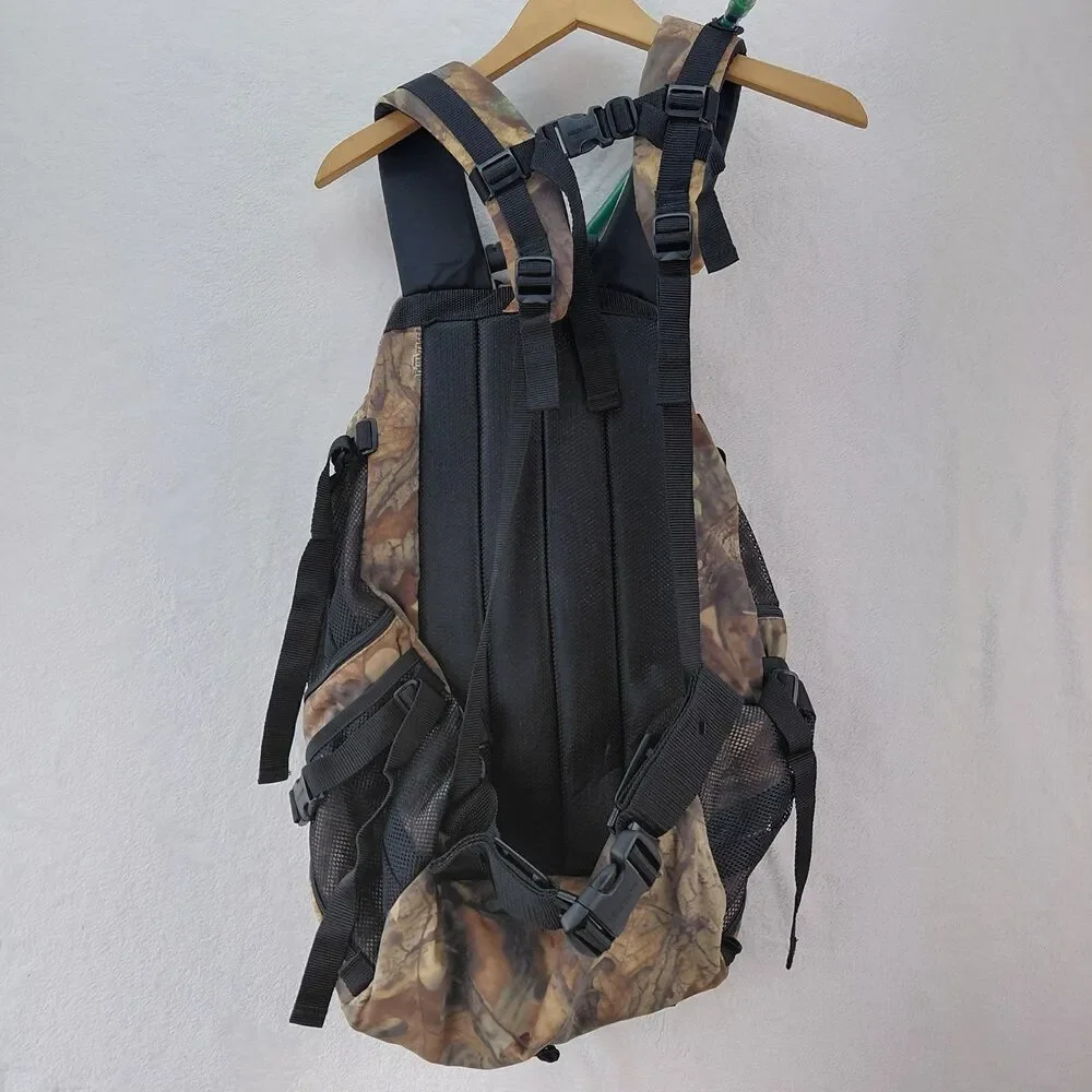 Fieldline Dwight Schuh Camoflauge Hunting Backpack Hydration Pack Camo NEW
